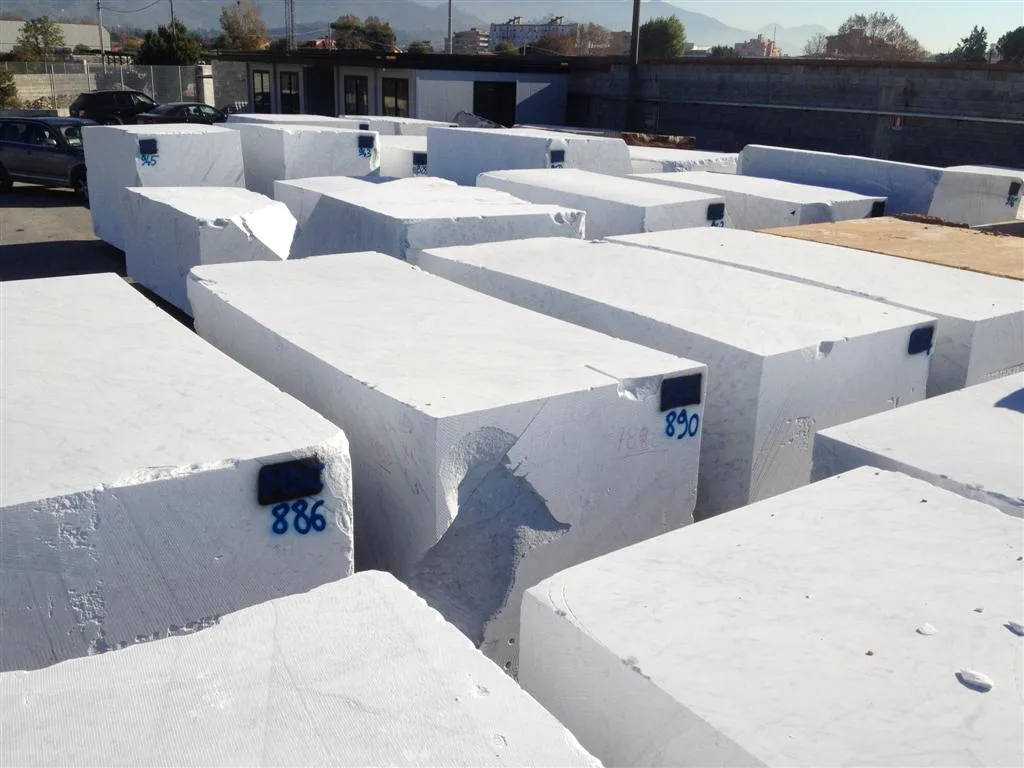 Bianco Carrara “C” lastre 20 mm