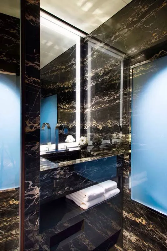 Portoro bathroom 2