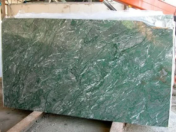 Verde Malachite dalles 20 mm – Pierre naturelle précieuse
