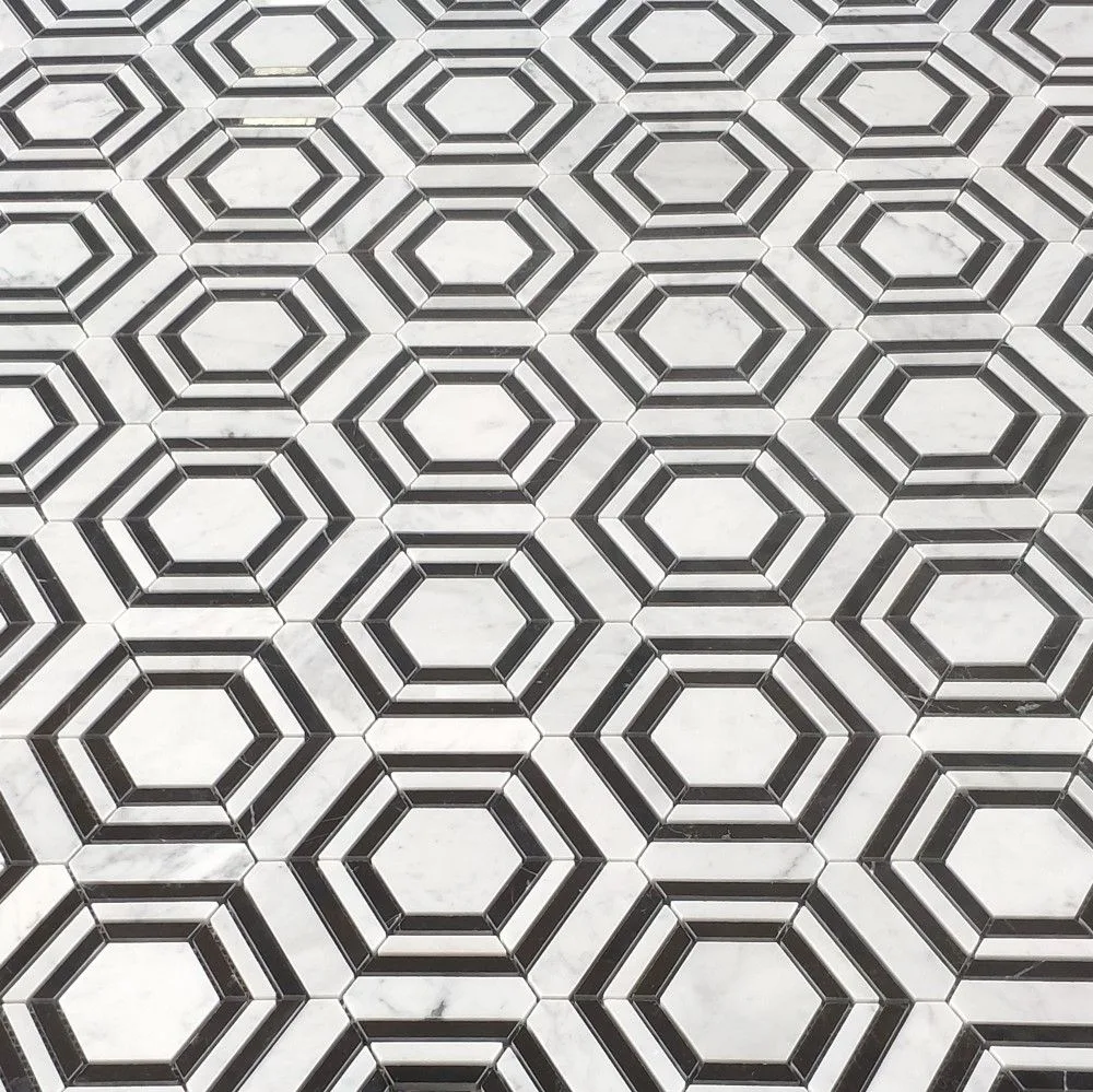 Mosaïque Bianco Carrara et Marquina : hexagonal côté 11,5 cm, épaisseur 10 mm
