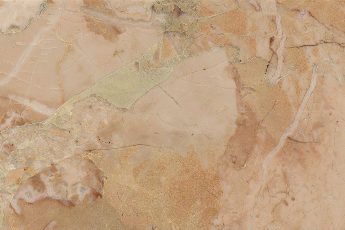 Breccia Aurora