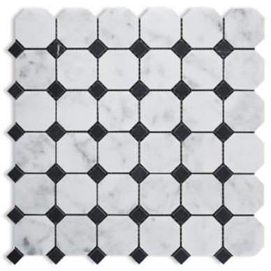 Mosaïque Blanc de Carrare — octogones avec cabochons avec détails noirs 48 × 48 + 15 × 15 mm · MDC10